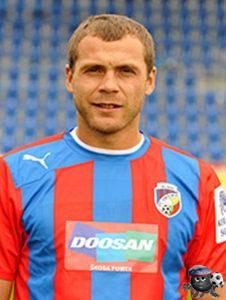 Адамов