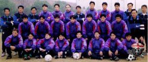 Шанхай Шеньхуа 1995 нижний ряд первый слева